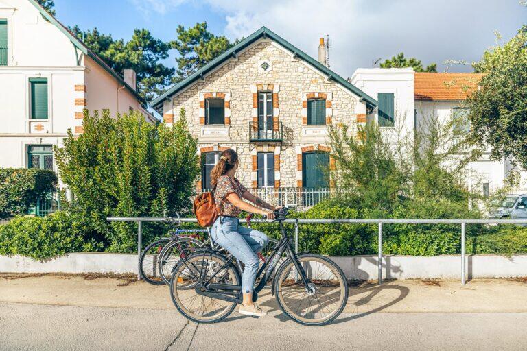 <a href='https://www.fodors.com/world/europe/france/experiences/news/photos/ile-doleron-the-under-the-radar-french-island#'>From "The Island the French Don’t Want You to Know About: On Your Bike"</a>