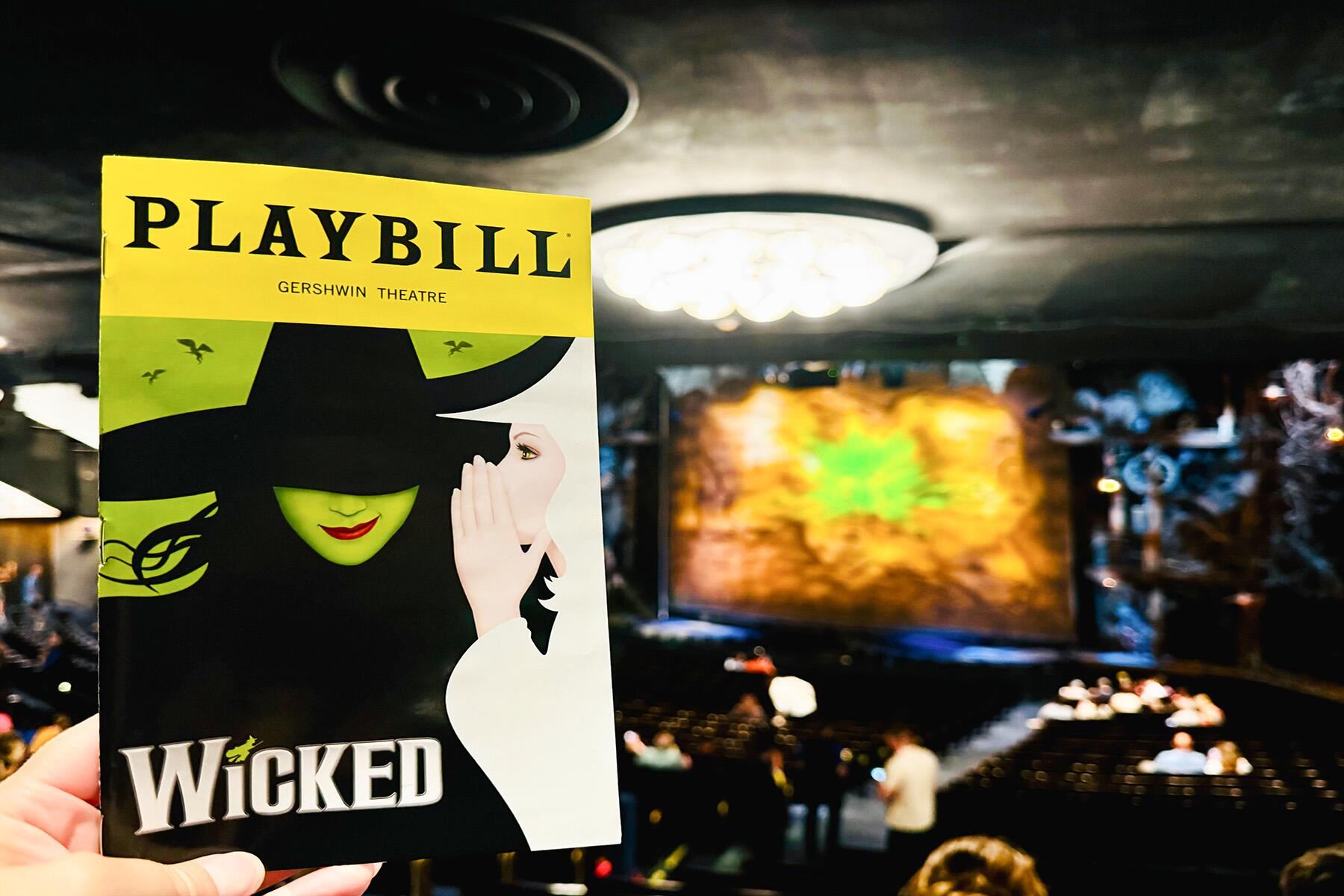 <a href='https://www.fodors.com/world/north-america/usa/new-york/new-york-city/experiences/news/photos/broadway-new-york-theater-district#'>From "Everything You Need to Know About New York City’s Broadway: What Is Show Etiquette?"</a>