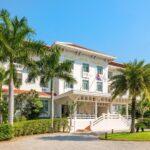 Raffles Grand Hotel d’Angkor’s Facade