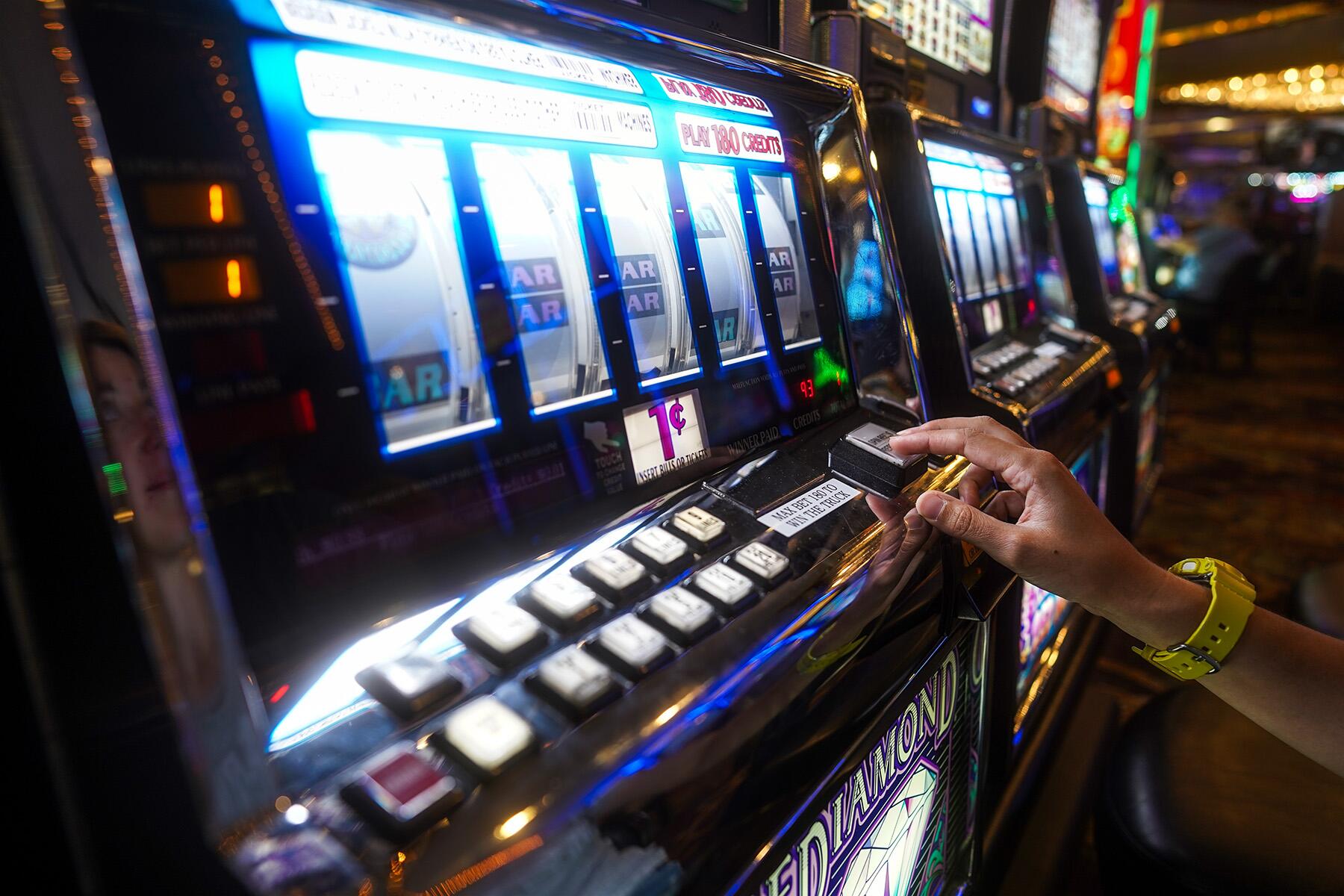 <a href='https://www.fodors.com/world/north-america/usa/nevada/las-vegas/experiences/news/photos/things-you-cant-do-in-las-vegas-anymore#'>From "10 Things You Can't Do in Las Vegas Anymore: Things We Don't Miss: Coins at Slot Machines"</a>