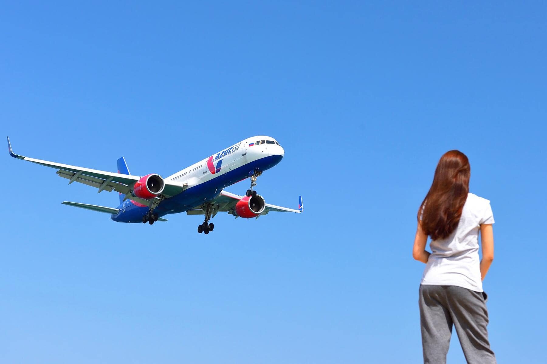 10 Simple Tricks to Finally Overcome Your Fear of Flying