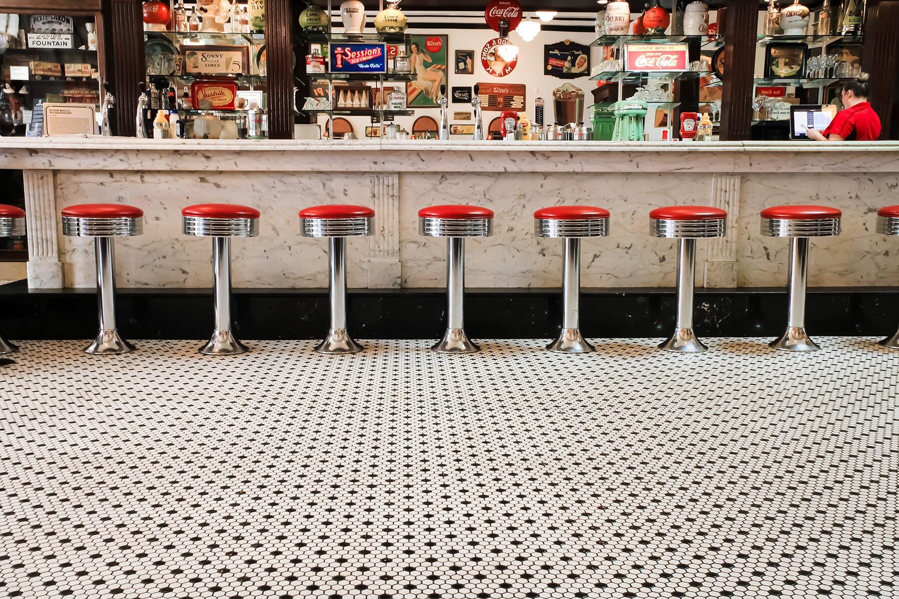 <a href='https://www.fodors.com/world/north-america/usa/experiences/news/photos/the-best-classic-soda-shops-and-diners-across-the-usa#'>From "10 Old-School Diners and Soda Shops That Still Serve a Perfect Slice of Americana"</a>