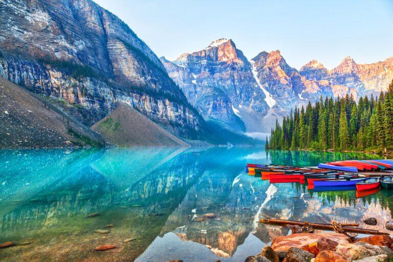 <a href='https://www.fodors.com/world/north-america/canada/experiences/news/photos/where-are-canadians-traveling-instead-of-the-us#'>From "Canadians Are Boycotting the U.S. So Where Are They Traveling Instead?"</a>