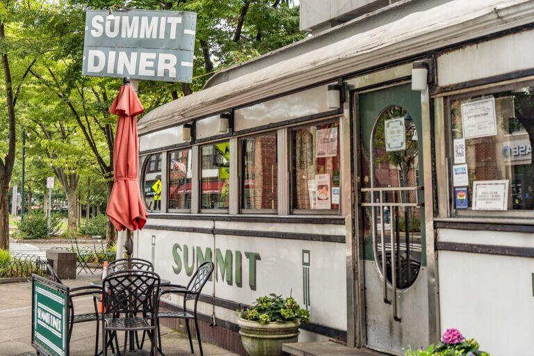 <a href='https://www.fodors.com/world/north-america/usa/experiences/news/photos/the-best-classic-soda-shops-and-diners-across-the-usa#'>From "10 Old-School Diners and Soda Shops That Still Serve a Perfect Slice of Americana: Summit Diner"</a>