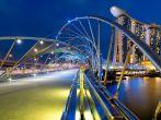 SINGAPORE - MARCH 1:&#xc3;&#x82;&#xc2;&#xa0;The Helix Bridge is a pedestrian bridge linking Marina Centre with Marina South in the Marina Bay area of Singapore&#xc3;&#x82;&#xc2;&#xa0;March 1, 2013 in Singapore, Singapore